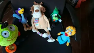 Lote de 5 Peluches Varios