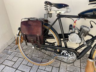 Moto bicicleta Raleigh varillas años 30 adaptada