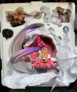 Resina Doflamingo Bt Studio