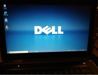 Portátil Dell Latitude i5|8Gb|320|DVDRW