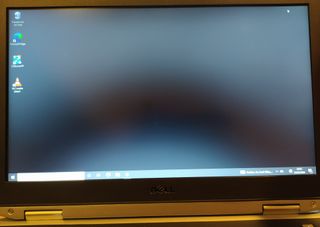 Portátil Dell Latitude i5|8Gb|320|DVDRW