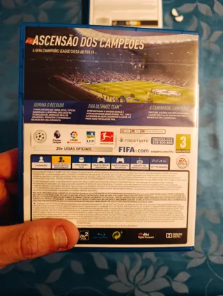 FIFA 19 PS4 (PlayStation 4)