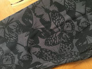 Sudadera, camiseta y leggins de niña. Talla 8