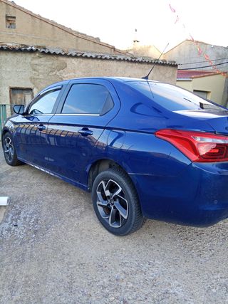 Citroen C-Élysée blue HDI Shine 2020