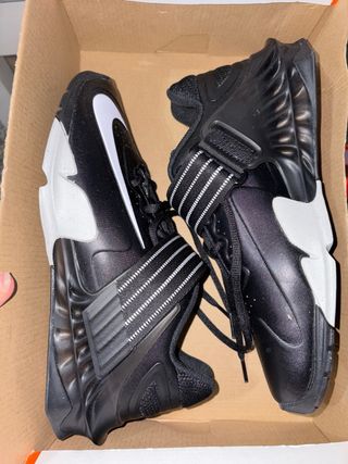 Nike Savaleos Zapatillas Negras Blancas