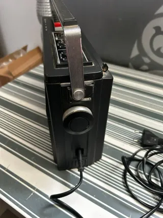 Radio cassette vintage Sanyo M2420-2F