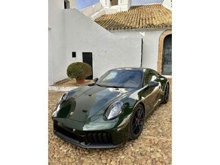 Porsche 911 Carrera GTS Coupe 398 kW (541 CV)