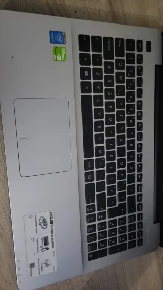 Portátil Asus