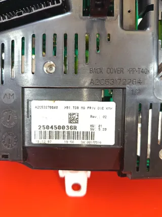 Cuadro instrumentos Renault Laguna III