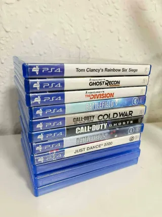 PS4 Slim Negra 1TB + 4 Accesorios y Juegos