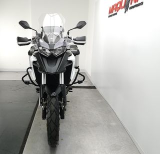 QJ MOTOR SRT 700 X 2023 12438 kms.