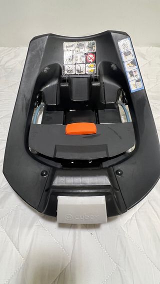 Silla Bebé Cybex Aton 5 + Base Isofix