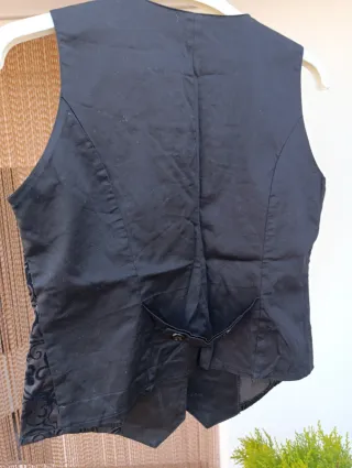 Chaleco Kanak bordado negro Talla S