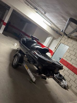 Moto de agua Sea-Doo RXT-X RS 300 tricolor 2023