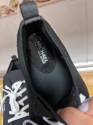 Zapatillas Michael Kors Negras
