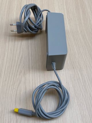 Fuente de Alimentación Nintendo Wii U