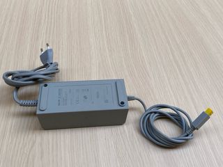 Fuente de Alimentación Nintendo Wii U