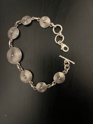 Conjunto Plata: Pendientes y Pulsera