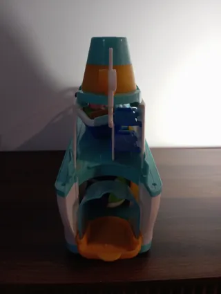 Barco Peppa Pig con figuras y accesorios