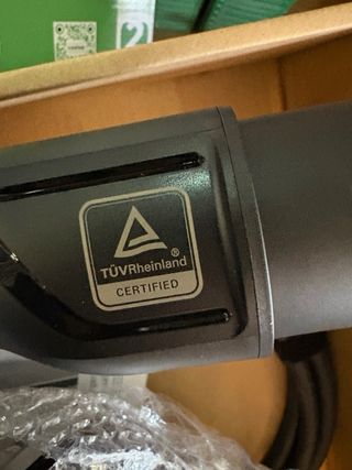 Caja Cargador Portátil EV Junsun