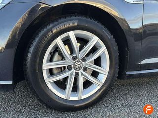 Volkswagen Golf Advance 1.5 TSI EVO 96kW (130CV)