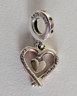 Colgante Pandora Corazón Bastón de Caramelo