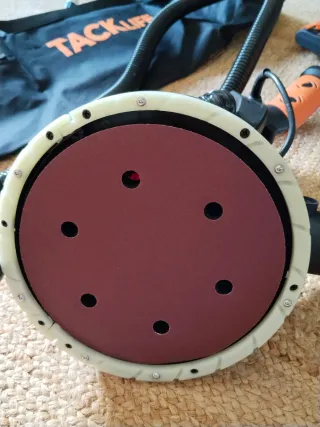 Lijadora Jirafa TACKLIFE + Accesorios