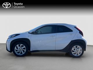 TOYOTA AYGO X 1.0 VVT-I PLAY 72 5P