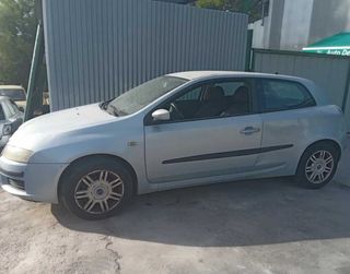 319699 7jx16h241 llanta fiat stilo (192) 1.4 16v