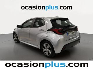 Toyota Yaris 120H Active Plus 85 kW (116 CV)