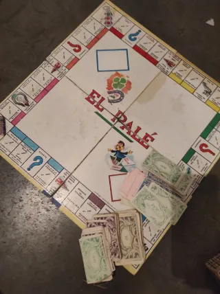 El Palé Juego de Mesa Antiguo