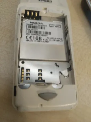 Nokia E72 Negro & NOKIA 6100 ALEMANIA
