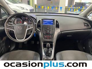 Opel Astra 1.4 Turbo Enjoy 103 kW (140 CV)