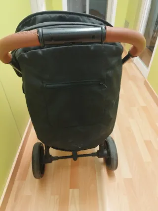 Carrito de bebé Kinderkraft negro