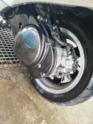 Maxi Scooter Plata Automática Suzuki burman