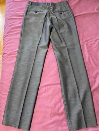 Traje de hombre gris