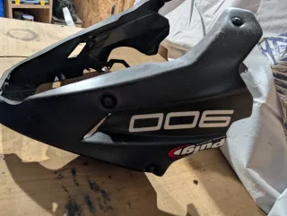 Quilla Puig Kawasaki Z900 con soportes