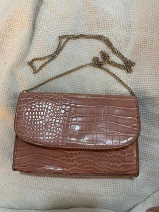 Bolso Parfois Piel Rosa Serpiente y Cadena