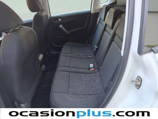 Peugeot 2008 VTI 82 Active 60 kW (82 CV)