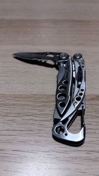 Leatherman Skeletool multiherramienta
