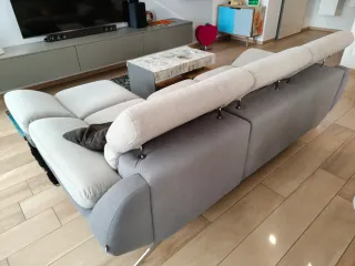 Divano angolare con chaise longue removibile