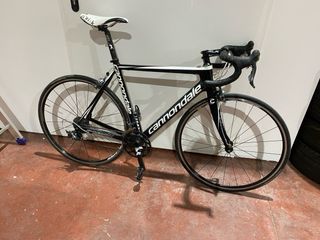Bicicleta de carbono Cannondale