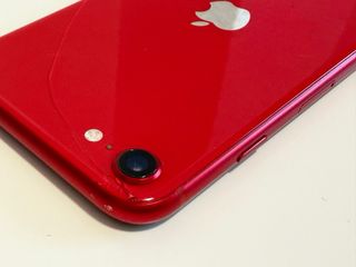 iPhone SE (2ª generación) 2020, 64GB, Product Red