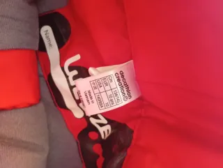 Pantalón de nieve Decathlon rojo