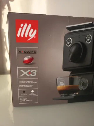 Macchina Caffè Illy X Caps X3 Nera