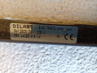 Aplique de pared de hierro y pantalla de vidrio