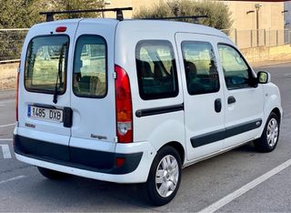 Renault Kangoo Pegatina B