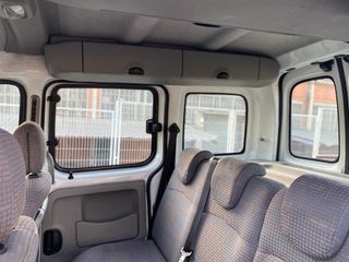 Renault Kangoo Pegatina B