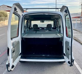 Renault Kangoo Pegatina B