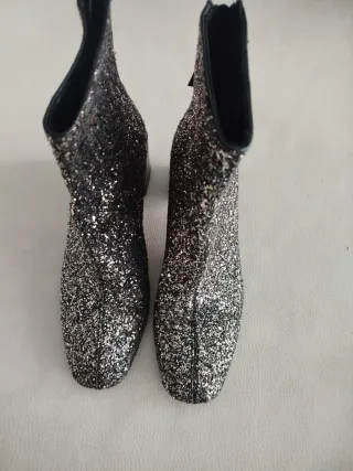 Botines Purpurina Negro y Plata